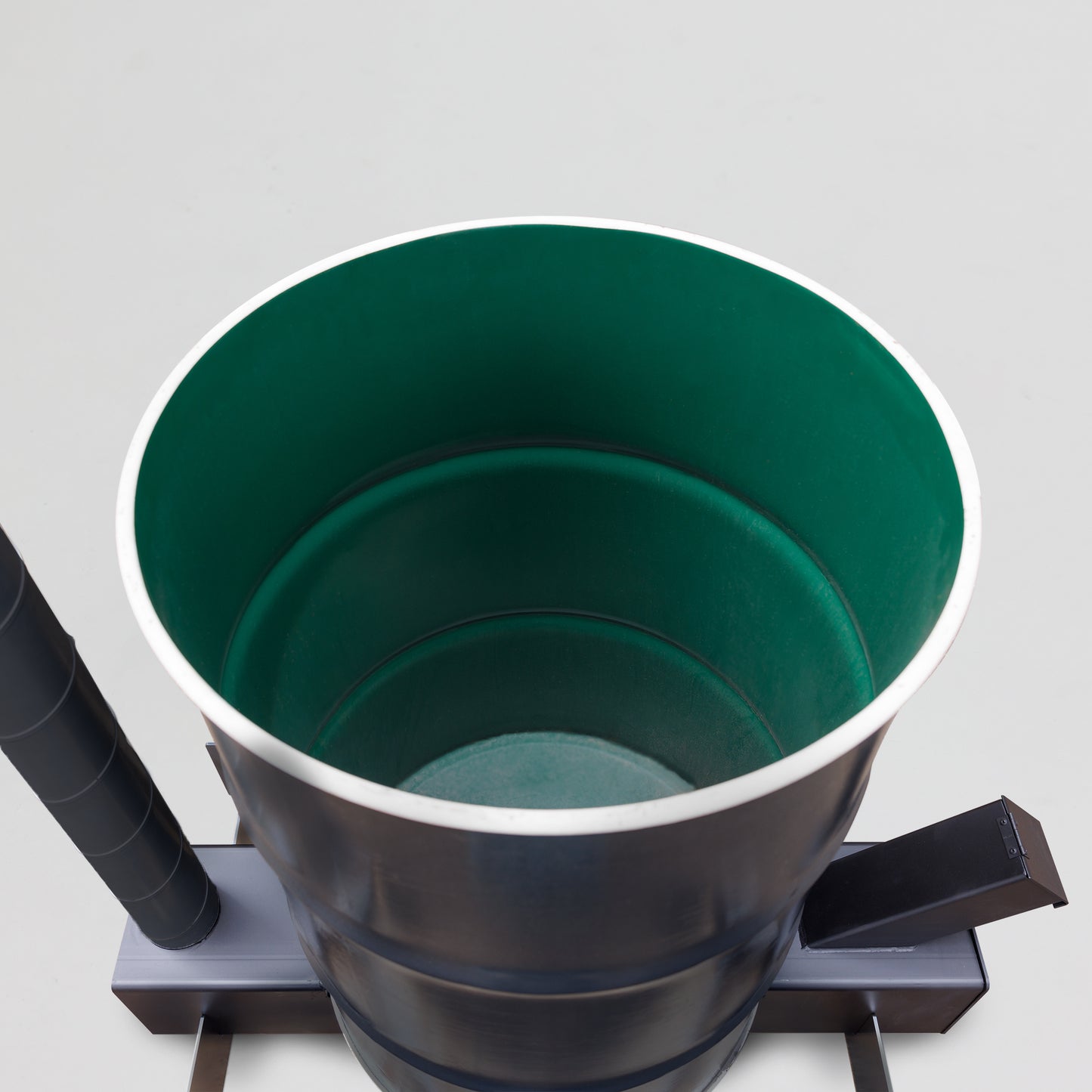 EELIAAS（イーリーアース）移動式ドラム缶風呂