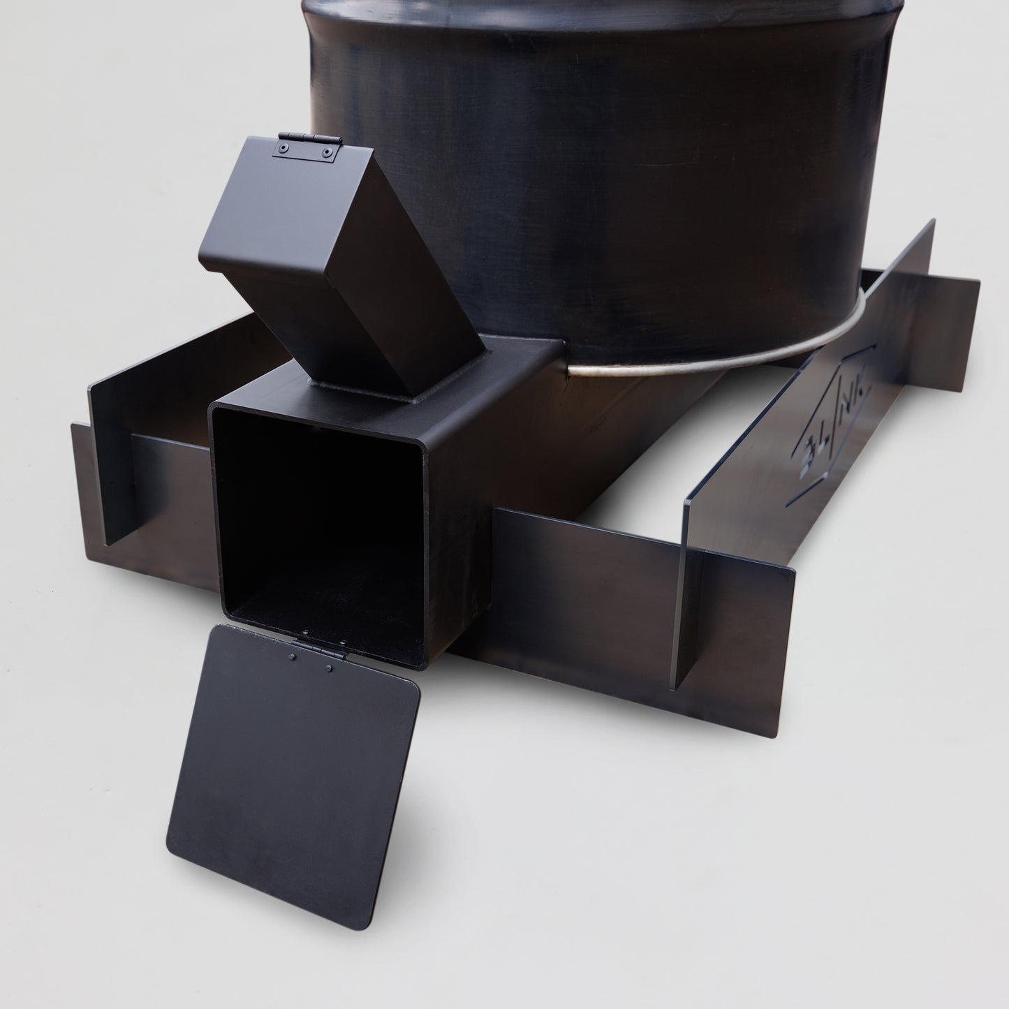 EELIAAS（イーリーアース）移動式ドラム缶風呂